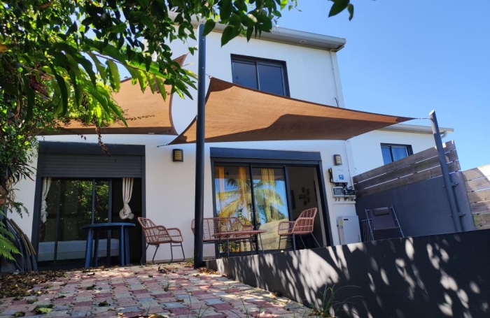 Vente Maison 90m&sup2; 4 pièces Petite &icirc;le