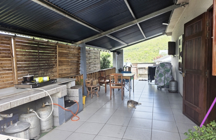 Vente Maison 91m&sup2; 6 pièces Rivi&egrave;re Saint Louis