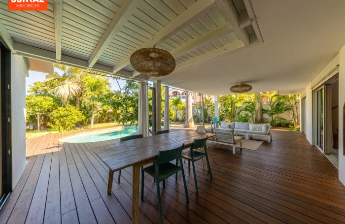 Location Maison 170m&sup2; 6 pi&egrave;ces Saint-Pierre