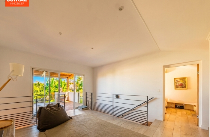 Location Maison 170m&sup2; 6 pi&egrave;ces Saint-Pierre