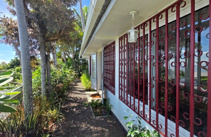 Vente Maison 112.64m&sup2; 6 pi&egrave;ces Saint Denis