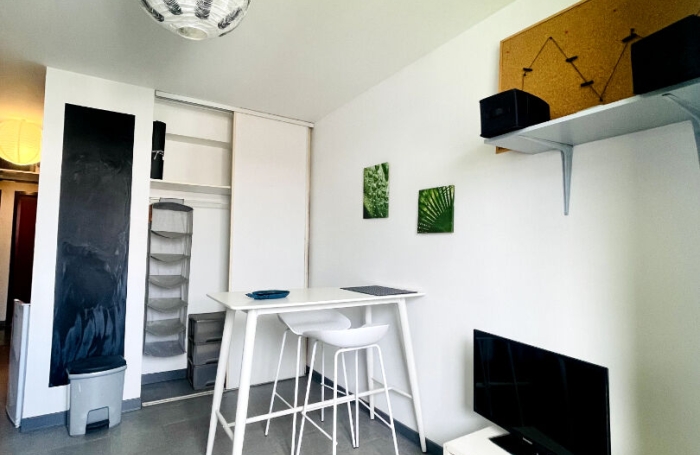 Location Appartement 19m&sup2; 1 pi&egrave;ce Sainte Clotilde