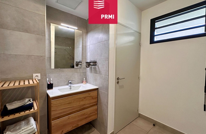 Vente Appartement 44m&sup2; 2 pi&egrave;ces Saint Paul
