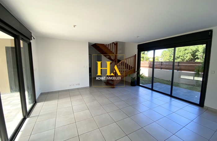 Vente Maison 94m&sup2; 4 pi&egrave;ces Ravine des Cabris