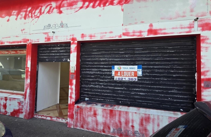 Location Local commercial 75m&sup2; 1 pièce Le Port