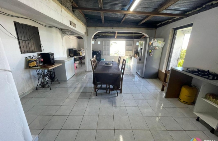 Vente Maison 171m&sup2; 4 pièces Saint Denis
