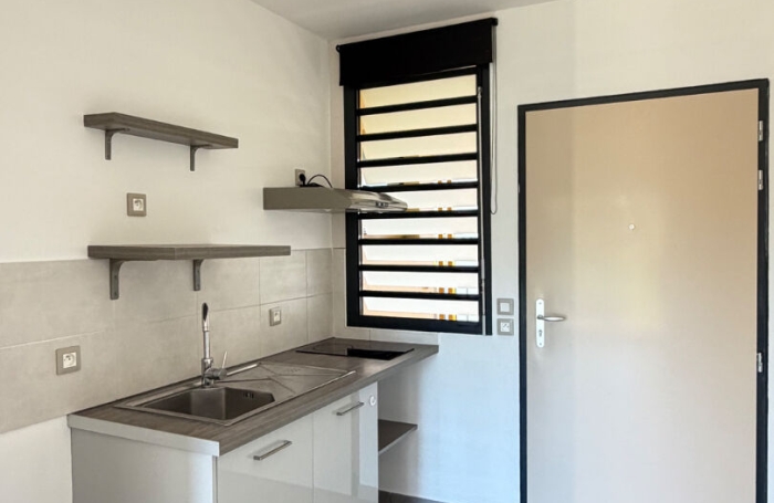 Location Appartement 22.48m&sup2; 1 pi&egrave;ce Le Tampon