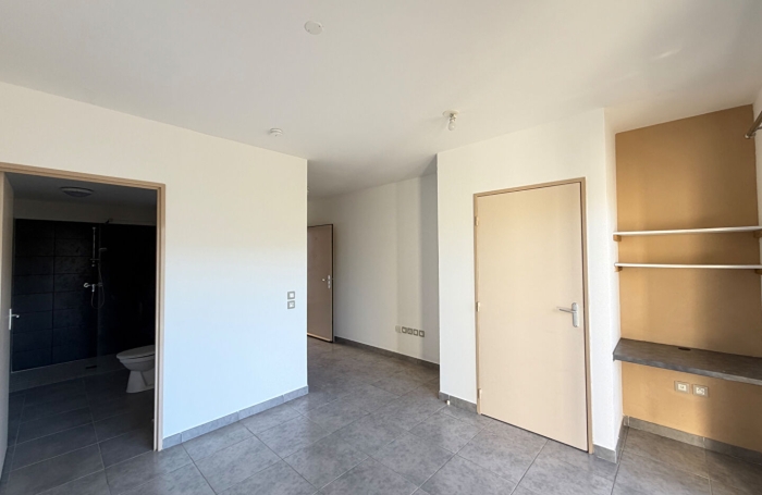 Location Appartement 22.48m&sup2; 1 pi&egrave;ce Le Tampon
