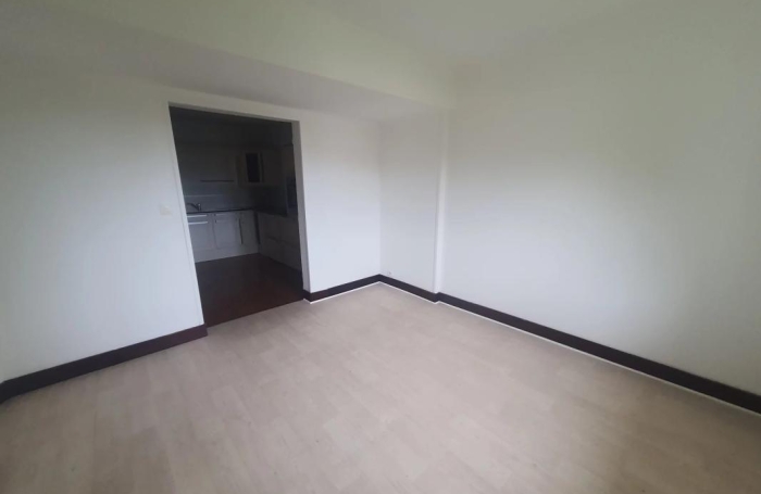 Location Maison 180m&sup2; 6 pièces Sainte Clotilde