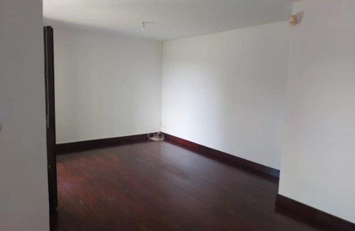 Location Maison 180m&sup2; 6 pièces Sainte Clotilde