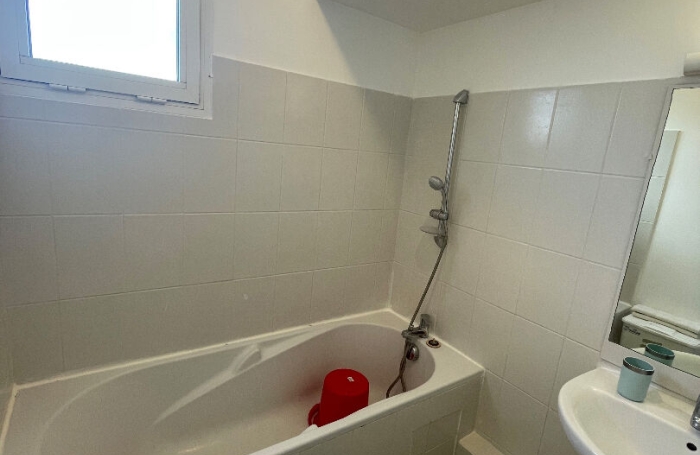 Location Appartement 51.18m&sup2; 3 pi&egrave;ces Saint-Pierre
