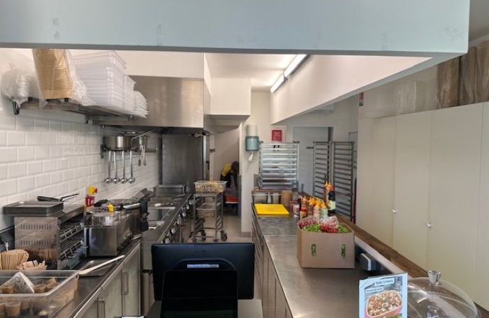 Vente Local commercial 32m&sup2; Saint Gilles les Bains