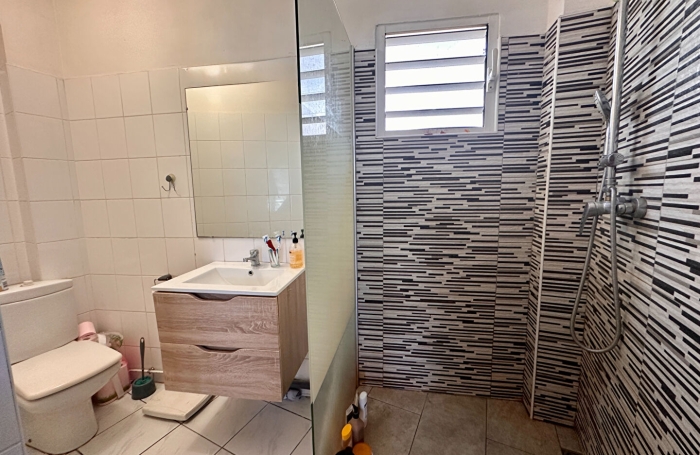Vente Appartement 27.8m&sup2; 1 pi&egrave;ce Saint Gilles les Bains