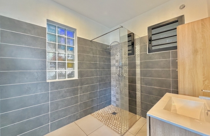 Vente Maison 80m&sup2; 4 pièces Rivi&egrave;re Saint Louis