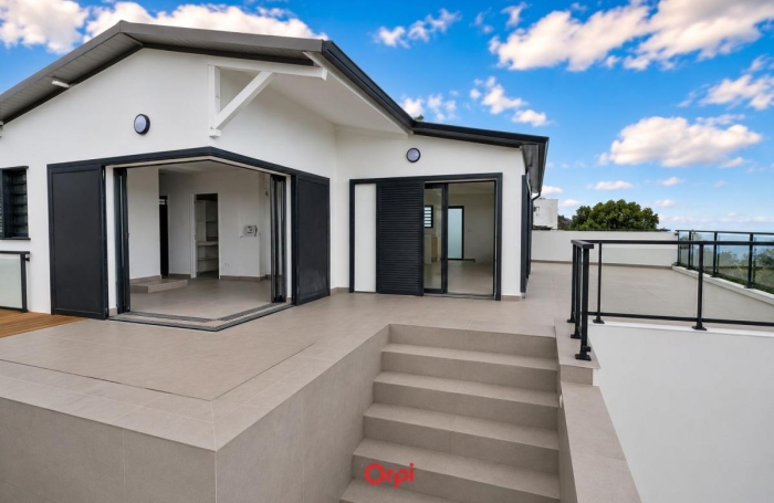 Vente Maison 135.91m&sup2; 5 pièces Saint-Leu