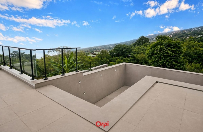 Vente Maison 135.91m&sup2; 5 pièces Saint-Leu