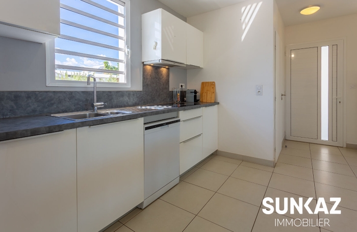 Location Maison 93m&sup2; 4 pi&egrave;ces Ravine des Cabris