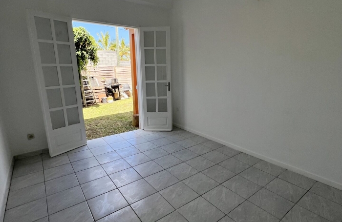 Vente Appartement 111m&sup2; 4 pièces Ravine des Cabris