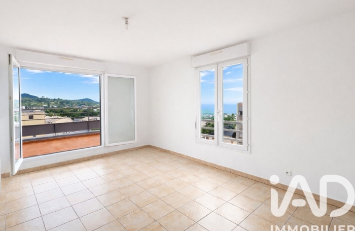 Vente Appartement 52m&sup2; 3 pièces Le Tampon
