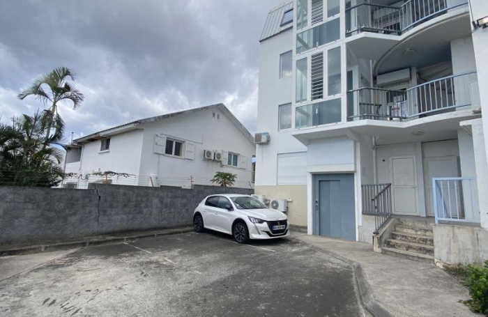 Vente Fonds de commerce 202m&sup2; La Possession