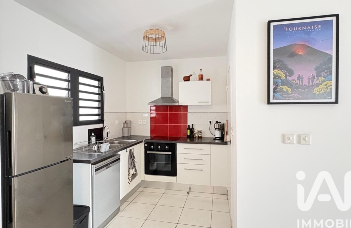 Vente Appartement 49m&sup2; 2 pièces Saint-Pierre