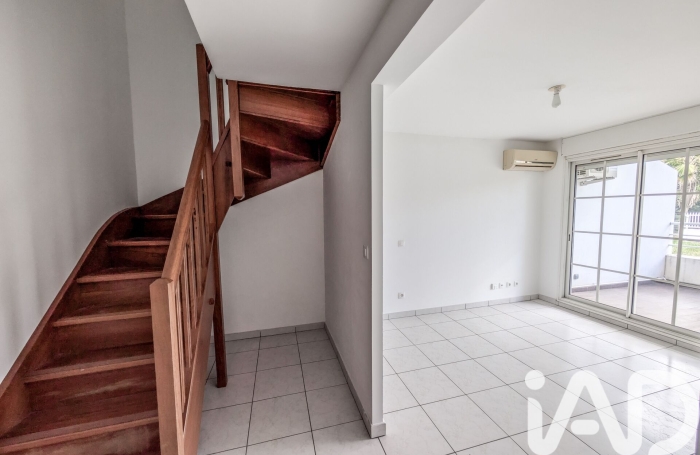 Vente Appartement 54m&sup2; 2 pièces Ravine des Cabris