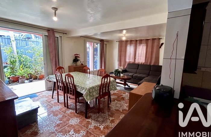 Vente Divers 336m&sup2; 14 pièces Le Tampon
