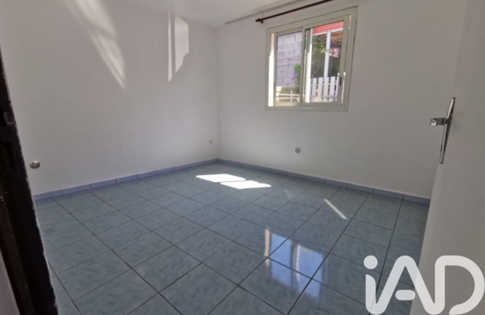 Vente Divers 336m&sup2; 14 pièces Le Tampon