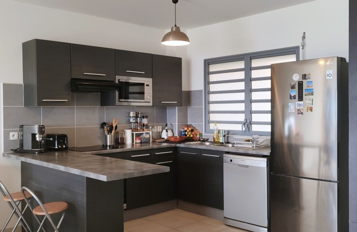 Vente Appartement 95m&sup2; 4 pièces Sainte Marie