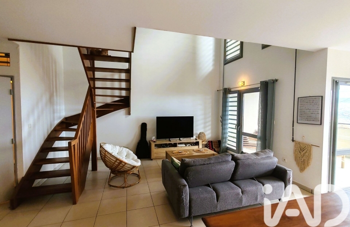 Vente Appartement 95m&sup2; 4 pièces Sainte Marie