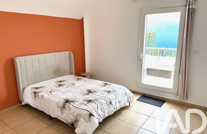 Vente Appartement 82m&sup2; 4 pièces Trois Bassins