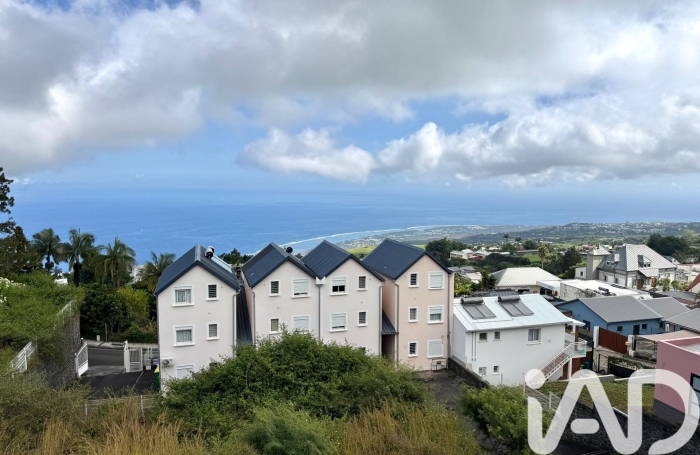 Vente Appartement 82m&sup2; 4 pièces Trois Bassins