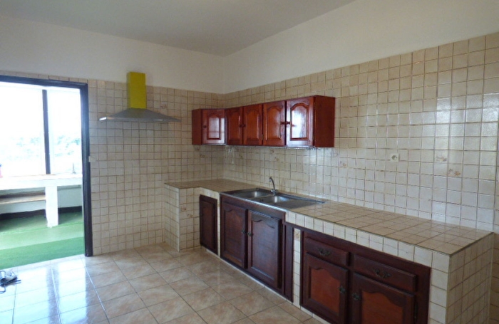 Location Maison 120.27m&sup2; 4 pi&egrave;ces Sainte Marie