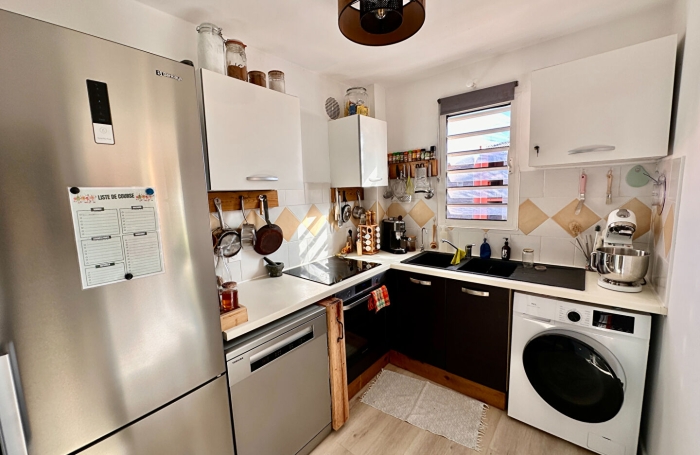Vente Appartement 64.5m&sup2; 3 pi&egrave;ces Saint Paul