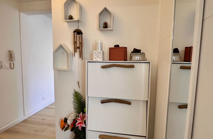 Vente Appartement 64.5m&sup2; 3 pi&egrave;ces Saint Paul
