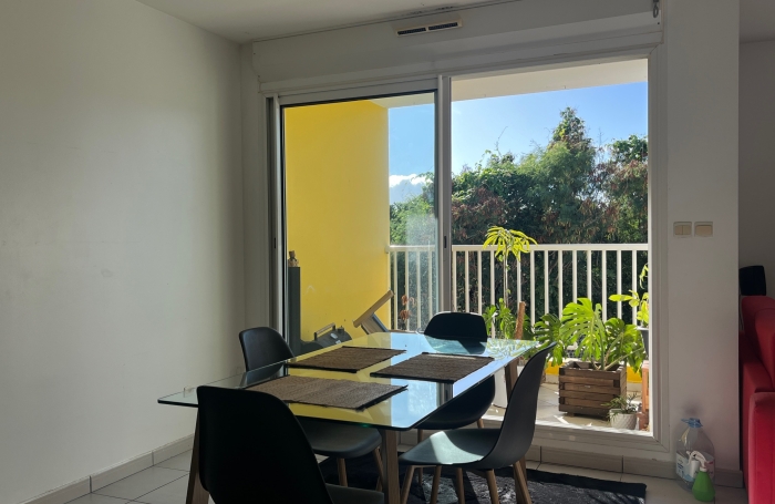 Beau T2 meubl&eacute; 50 m2 La Grande Mont&eacute;e bas des rampes