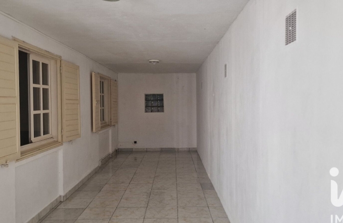 Vente Immeuble 351m&sup2; Le Tampon