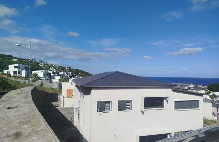 Location Maison 173.87m&sup2; 6 pièces Saint-Pierre