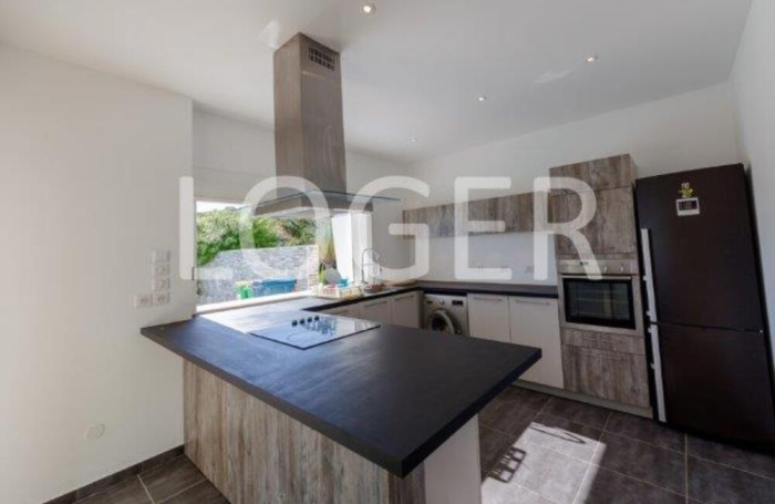 Location Maison 118m&sup2; 5 pi&egrave;ces La Possession