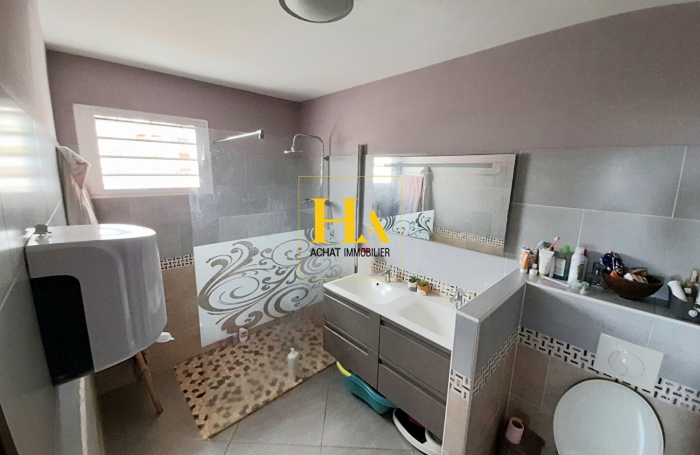 Vente Maison 97m&sup2; 5 pi&egrave;ces Saint-Leu