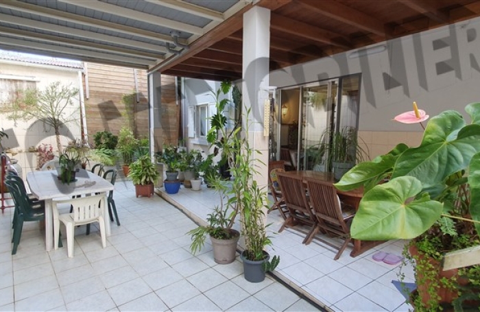 Vente Appartement 215m&sup2; 5 pi&egrave;ces La Chaloupe Saint Leu