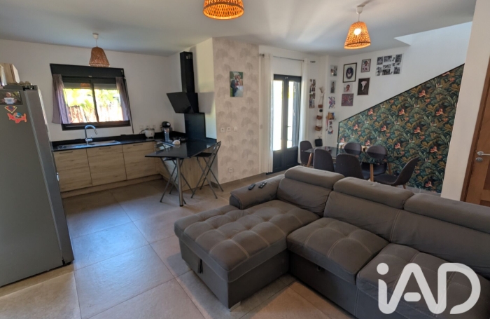 Vente Maison 92m&sup2; 5 pièces Sainte Suzanne