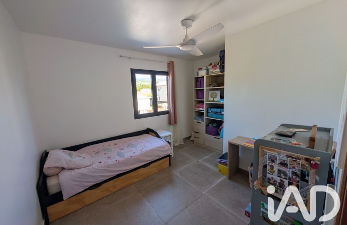 Vente Maison 92m&sup2; 5 pièces Sainte Suzanne