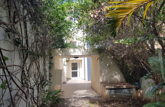 Location Appartement 97400
