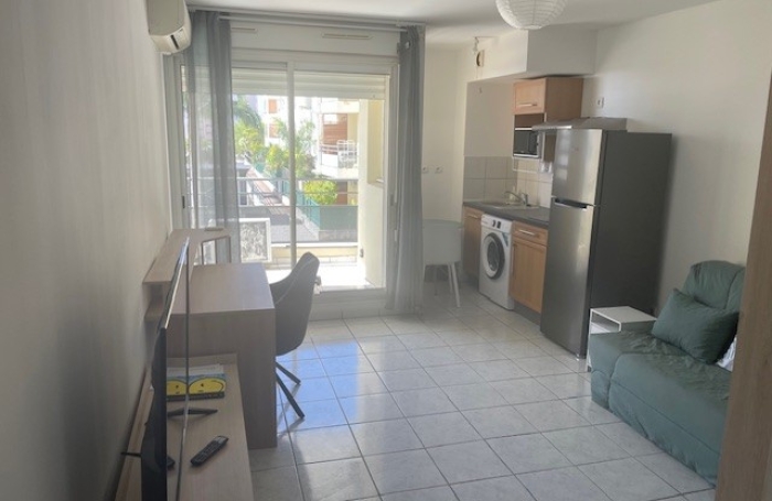 Location Appartement 97400