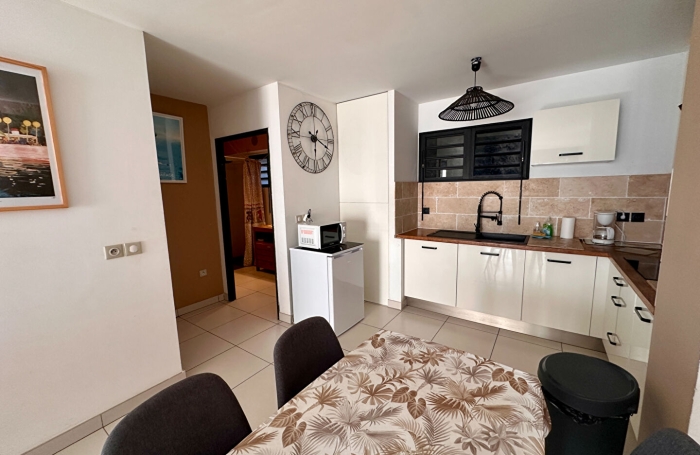 Vente Appartement 44.6m&sup2; 2 pi&egrave;ces Saint Gilles les Bains