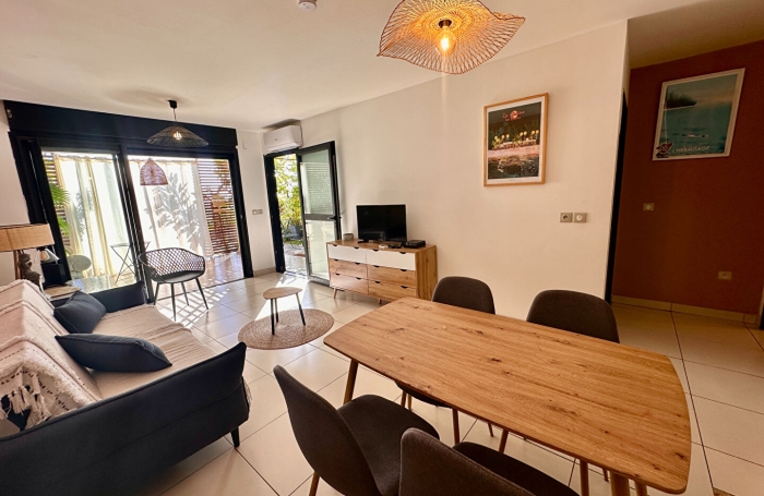 Vente Appartement 44.6m&sup2; 2 pi&egrave;ces Saint Gilles les Bains