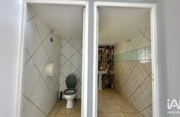 Location Fonds de commerce 183m&sup2; Le Tampon