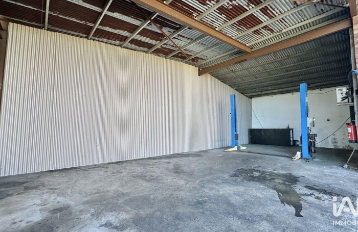 Location Fonds de commerce 183m&sup2; Le Tampon