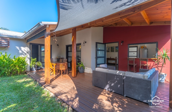 Vente Maison 125m&sup2; 6 pièces Saint Gilles les Bains